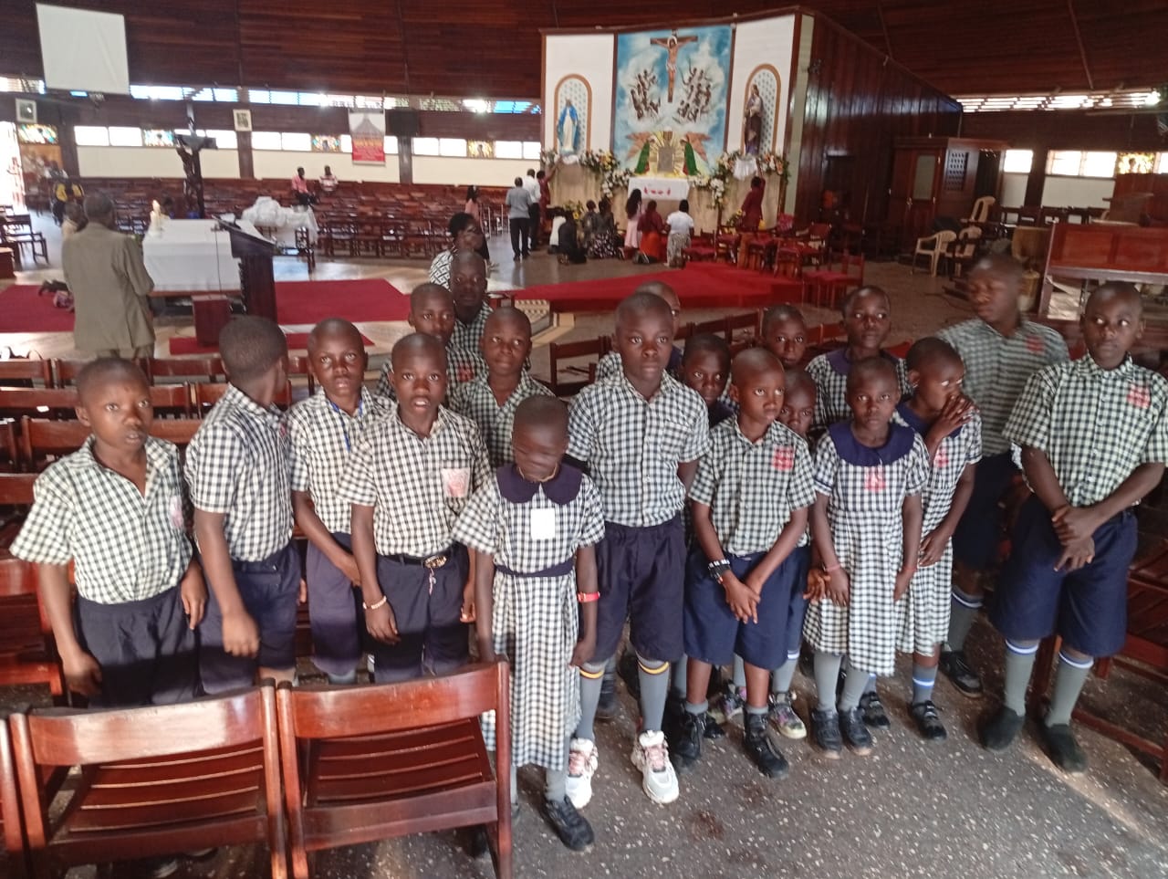 Pupils visiting a cathedral during an educational excursion